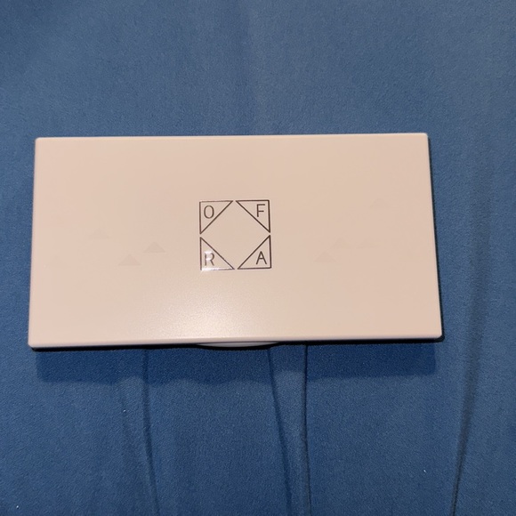 OFRA Midi Palette Face It- Medium - Picture 2 of 5